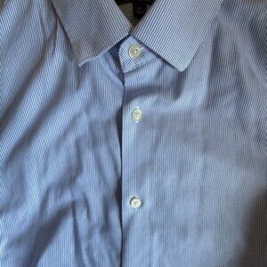 Banana Republic Blue Pinstriped Long Sleeve Button Up Dress shirt, size M